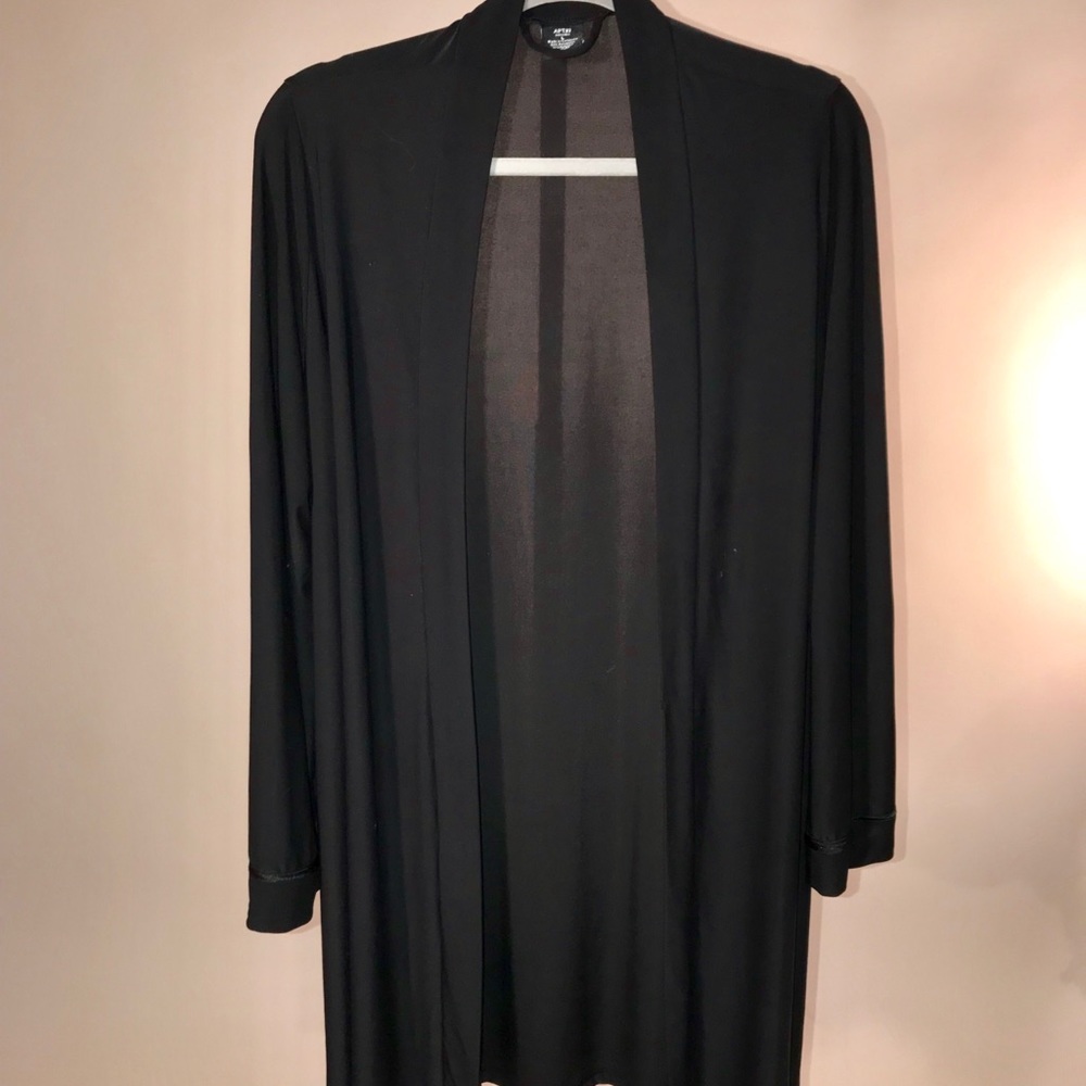 Apt. 9 Intimates Black Robe Jacket Tunic